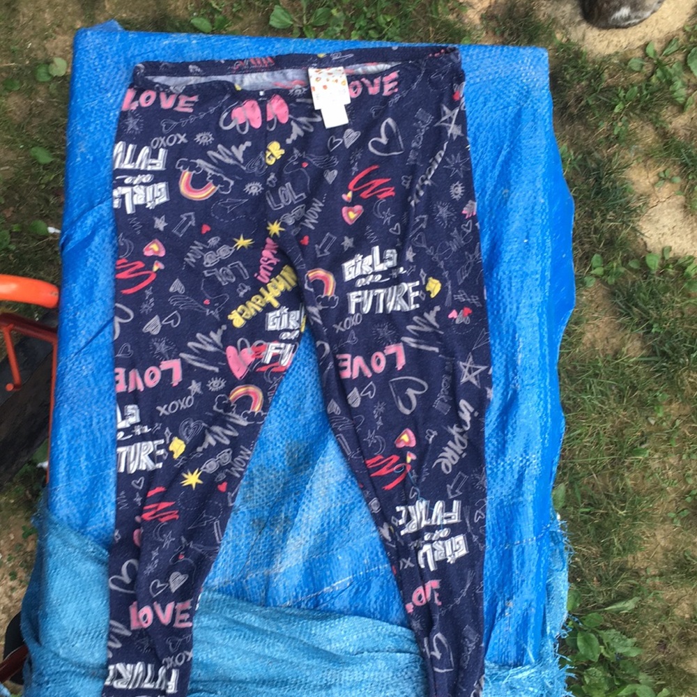 Girls leggings with inspirational print